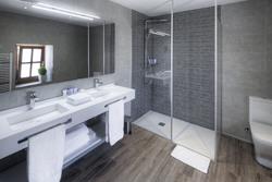 Spain - Golf de Rosas - Can Pico boutique hotel superior bathroom.